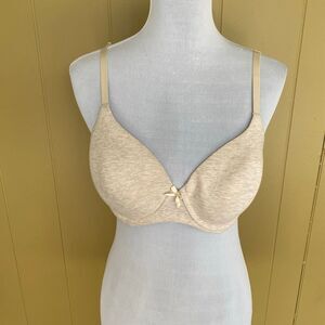 Ambrielle women 36C cotton blend 2 hook padded Bra w/adjustable straps beige